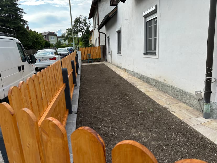 Wunderschöne moderne Terrasse